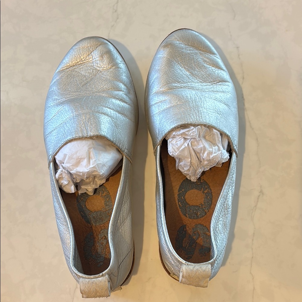 Sorel Ella Silver Leather Slip-On Shoes
